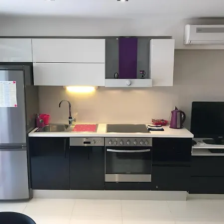 Гостевой дом Studio Apartman 3*