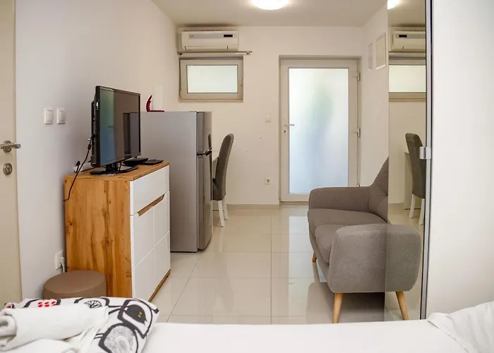 Studio Apartman 3*